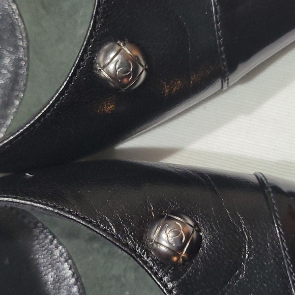 CHANEL🌟CLASSIC SANDALS 35C - Picture 10 of 16